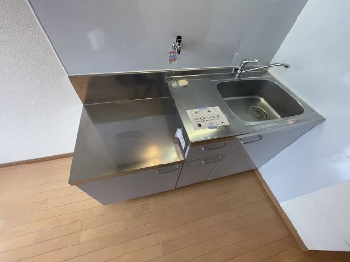 KSレジデンス上新庄のキッチン