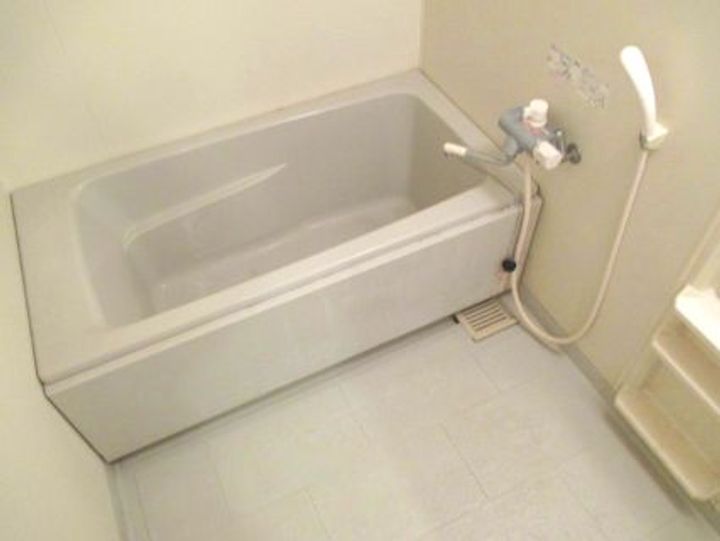 キャニスコート上新庄の風呂