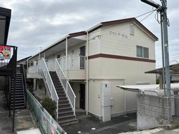 シャンテ中山の外観