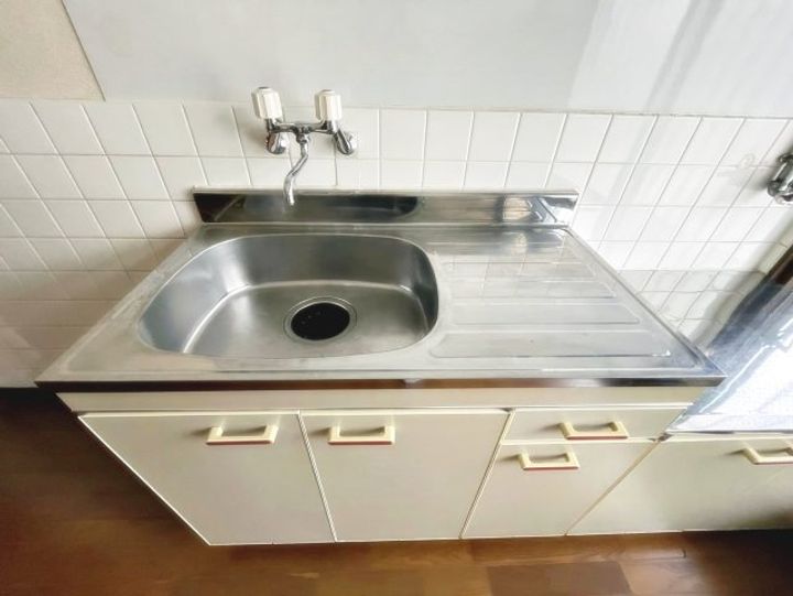 三和マンション102のキッチン