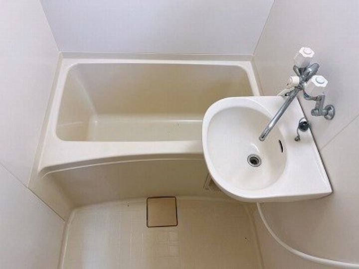 レオパレスドミールの風呂