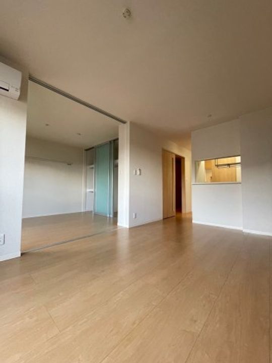 アミコート小林の居間