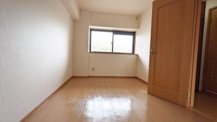 アルティス宝塚の居間