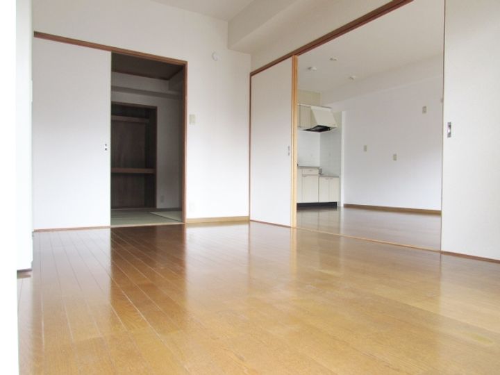 メルベーユ宝塚の居間