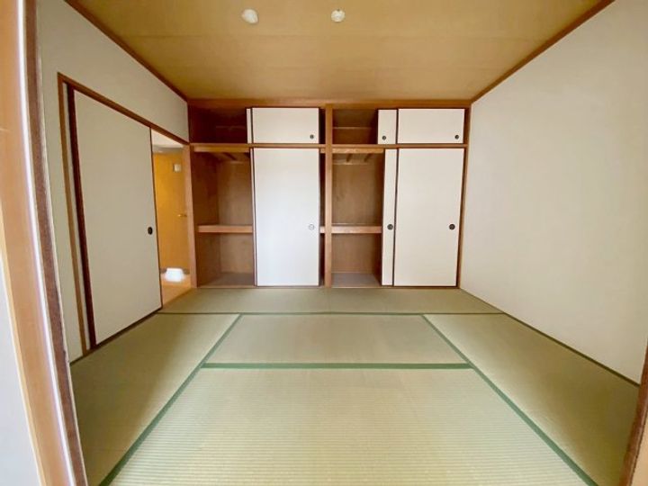 宝塚彩悠館の内装