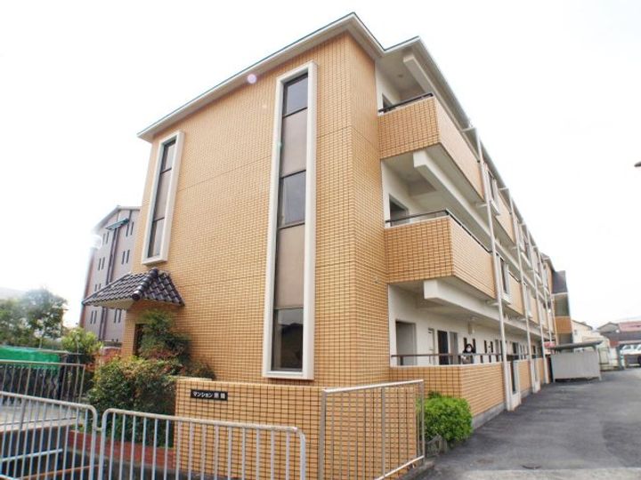 マンション摂陽304の外観
