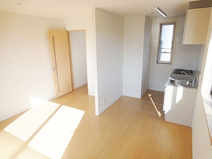 千種ハイツB201の居間