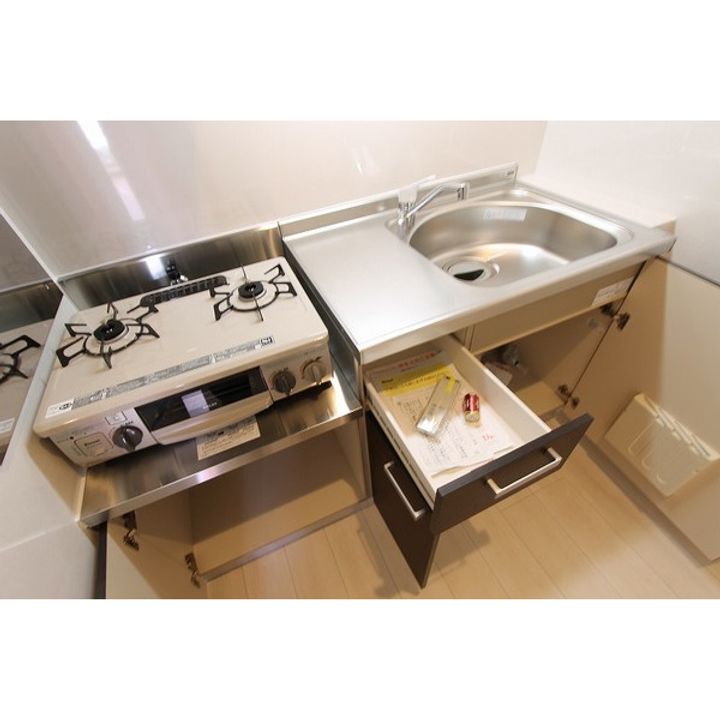 宮崎県宮崎市潮見町の賃貸マンションのキッチン