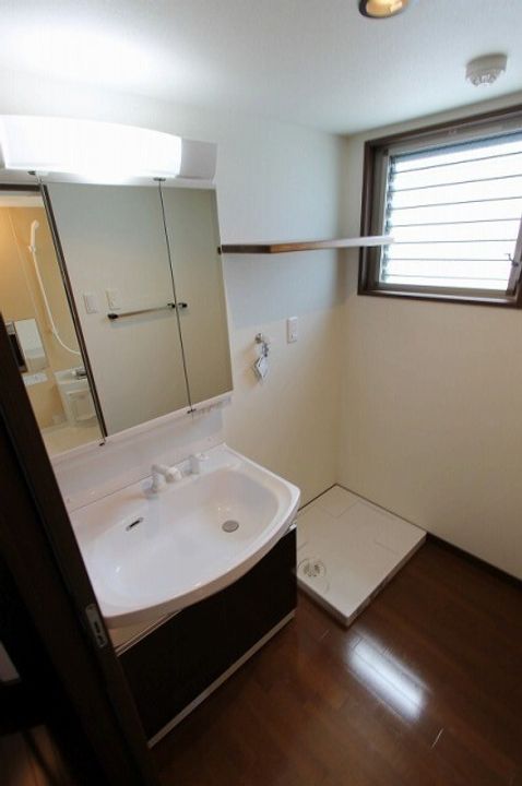 アルテマイスターアゴラ802の内装