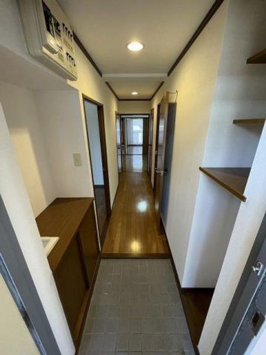 ユーミーハイツの玄関