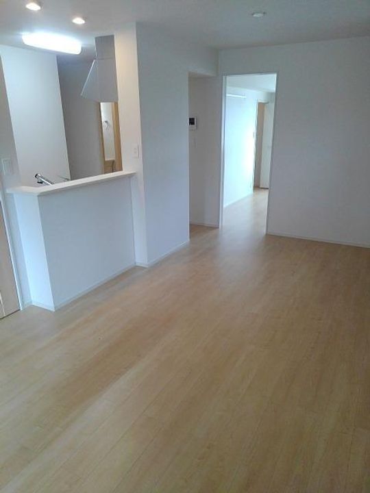 アパートメント高洲536 Ⅰの居間