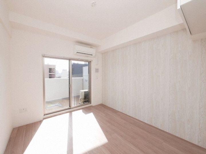 セレニテ日本橋プリエの居間