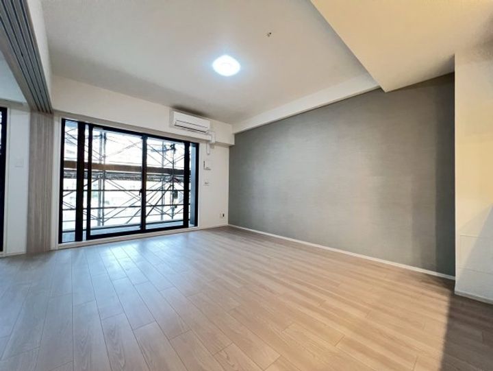 スプランディッド梅田グランノースの居間