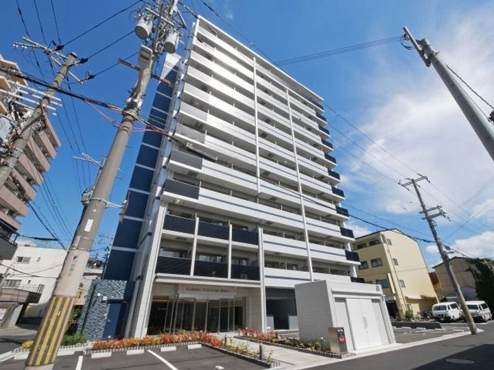 Alivis福島海老江(旧:フォーリアライズ福島ルノン)の外観