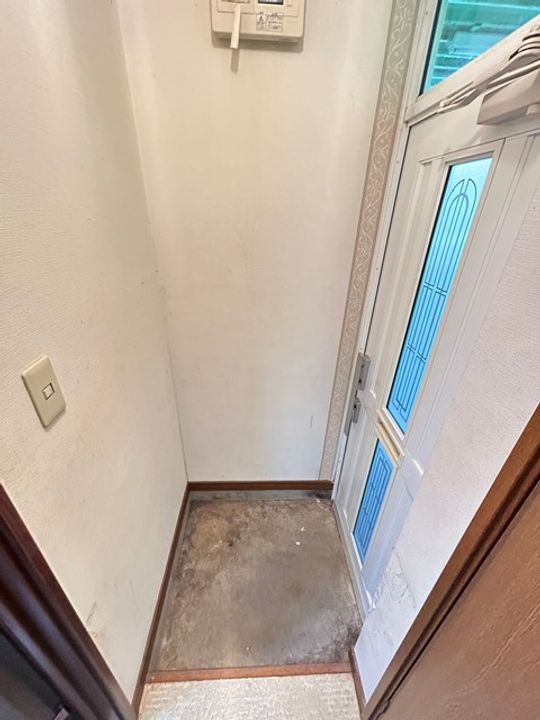 イトーピアハイツ6−3の玄関