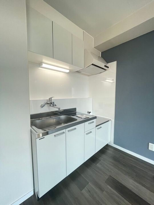 アーバン823306のキッチン