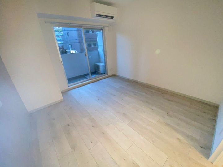 大阪府大阪市西成区岸里東1丁目(マンション)の賃貸物件の居間