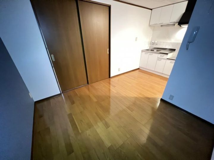 大阪府大阪市西成区天下茶屋3丁目(マンション)の賃貸物件の居間