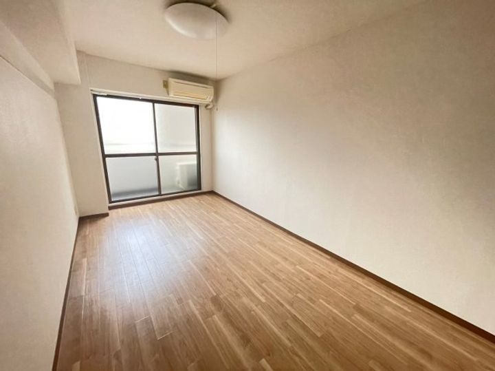 大阪府大阪市西成区南津守7丁目(マンション)の賃貸物件の居間
