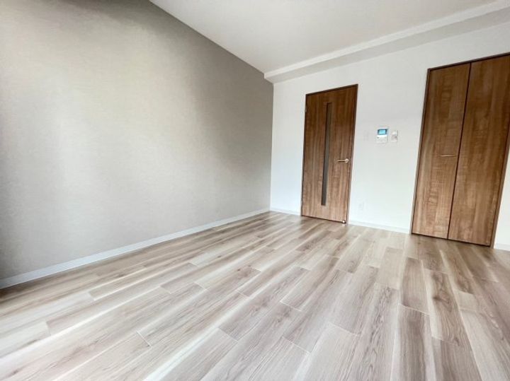 大阪府大阪市西成区松2丁目(マンション)の賃貸物件の居間