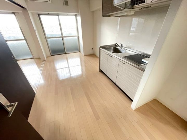 大阪府大阪市西成区玉出中2丁目(マンション)の賃貸物件の居間
