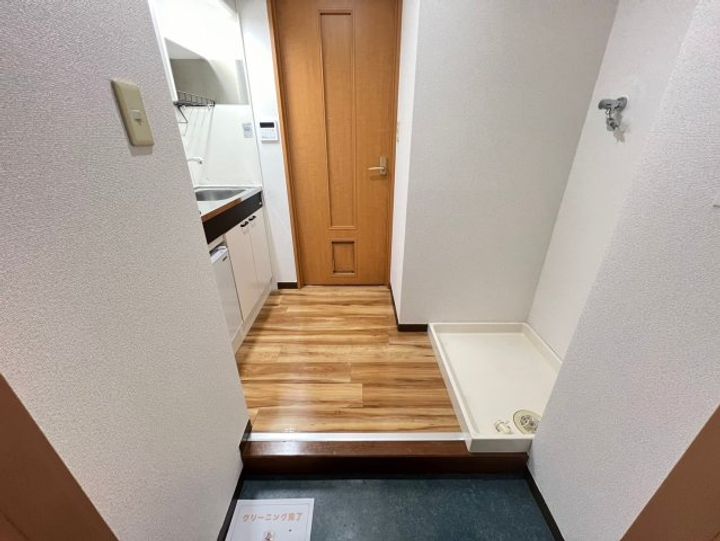 大阪府大阪市住之江区北島1丁目(マンション)の賃貸物件の玄関