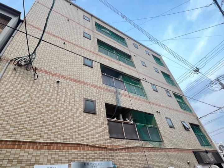 和所マンション中加賀屋の外観