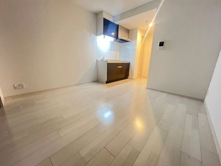 Buzz北加賀屋の居間