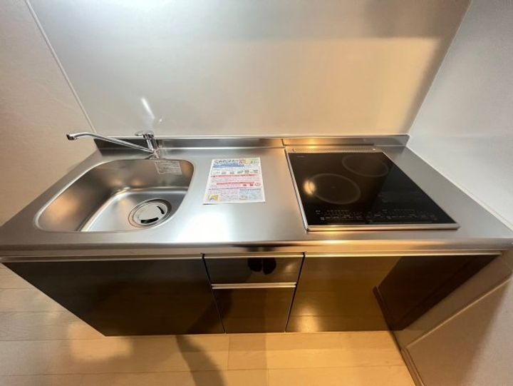 Buzz北加賀屋のキッチン