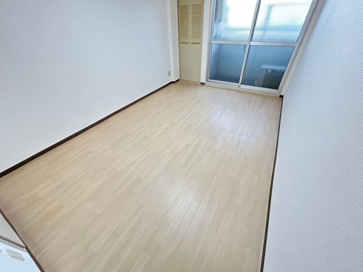 大阪府大阪市西成区松3丁目(マンション)の賃貸物件の居間