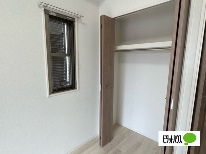 愛知県名古屋市瑞穂区八勝通3丁目の賃貸マンションの内装