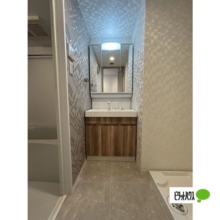 愛知県名古屋市南区駈上2丁目の賃貸マンションの内装