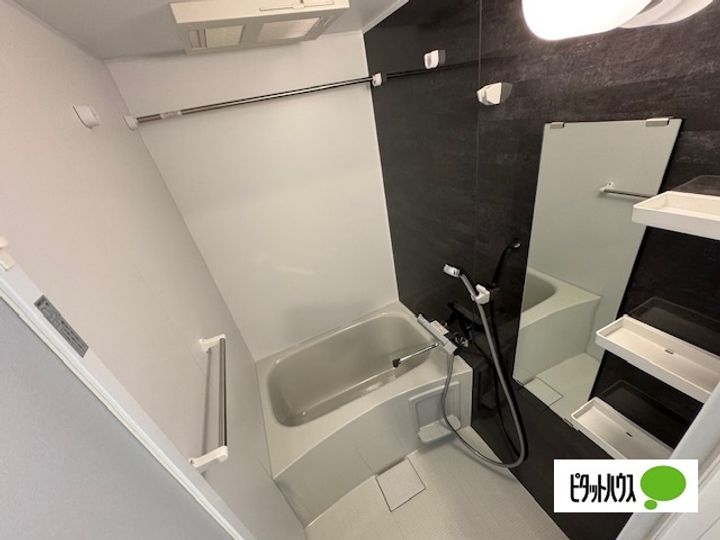 愛知県名古屋市南区駈上2丁目の賃貸マンションの風呂