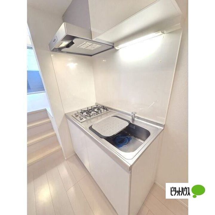 愛知県名古屋市瑞穂区下坂町1丁目の賃貸アパートのキッチン