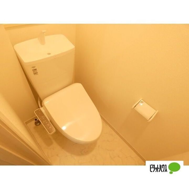 愛知県名古屋市天白区一つ山3丁目の賃貸アパートの内装