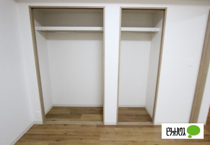 愛知県名古屋市瑞穂区彌富通5丁目の賃貸マンションの内装