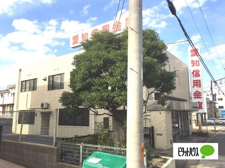 愛知県名古屋市天白区一つ山3丁目の賃貸アパートの周辺