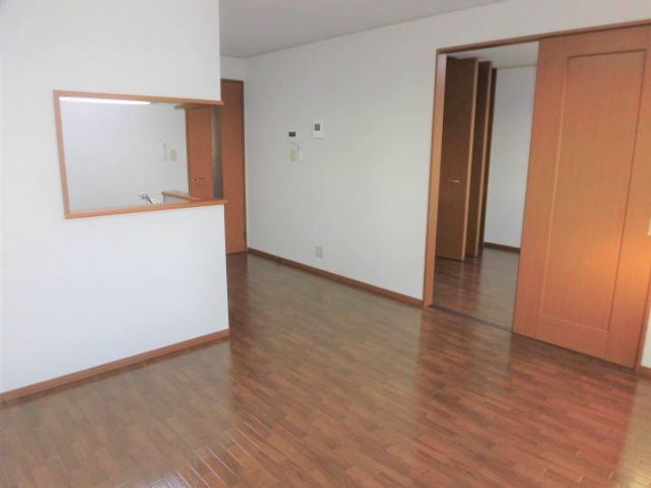 シェトワボヌール A棟の居間