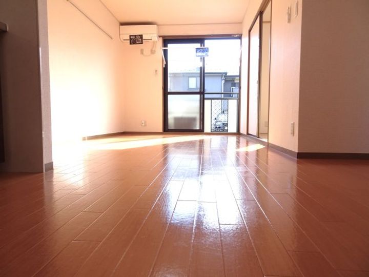 キングスガーデンA103の内装