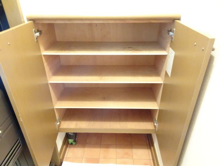 キングスガーデンA103の玄関