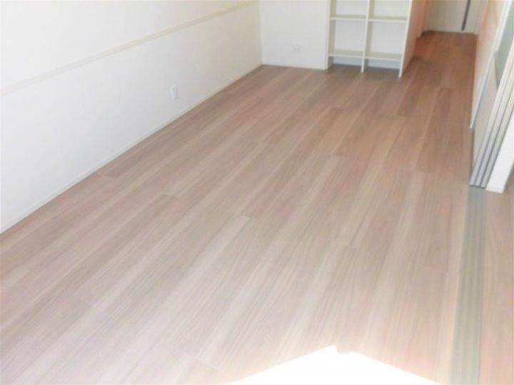 岐阜県大垣市室本町3丁目(アパート)の賃貸物件の居間
