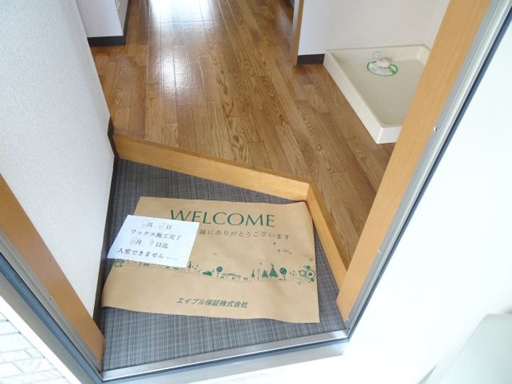 Is-FLAT103の玄関