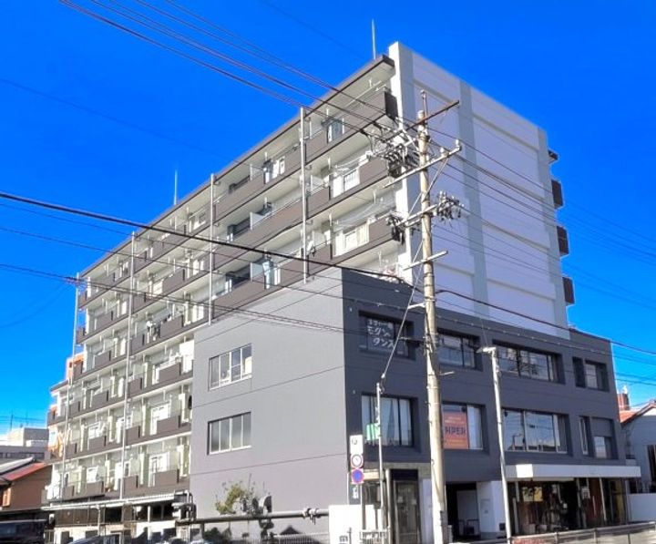 カーサプリメールの外観