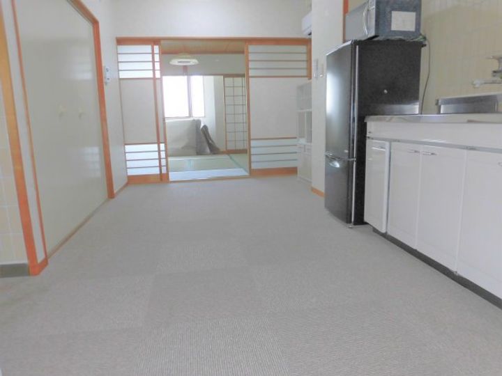 緑園第三サンコーポの居間