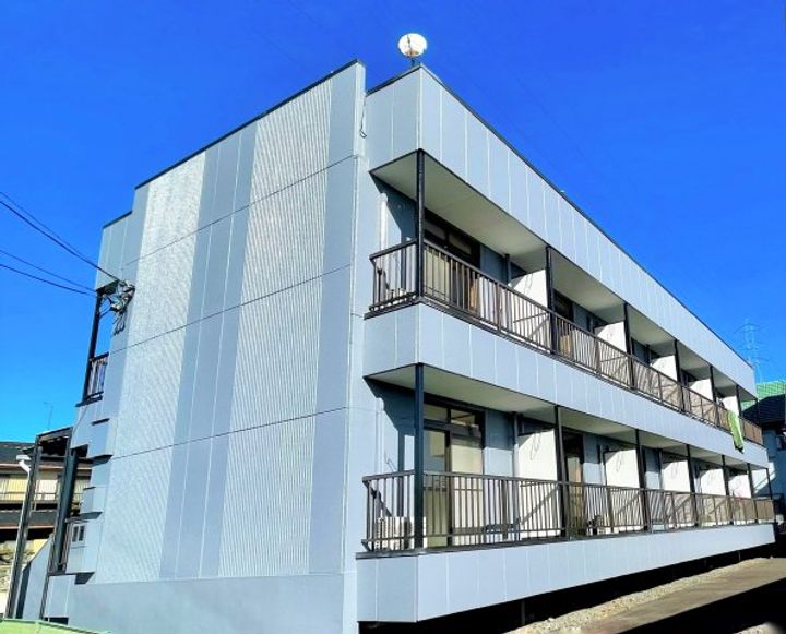 アムールアミイの外観