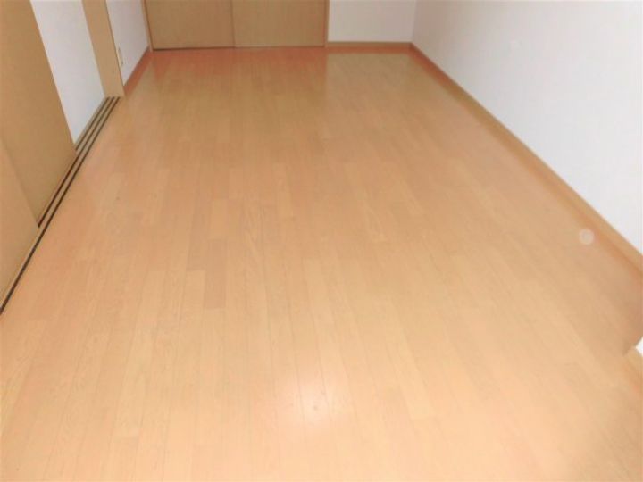 ロイヤル芝原北館の内装