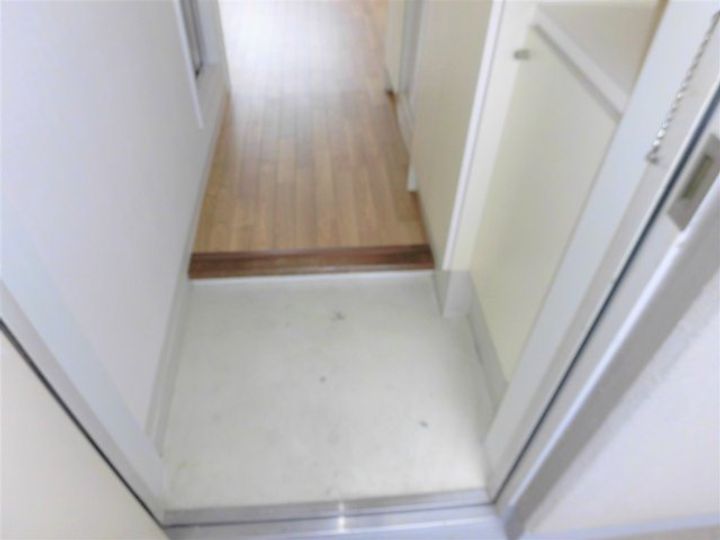 アップルコート大垣木戸町の玄関