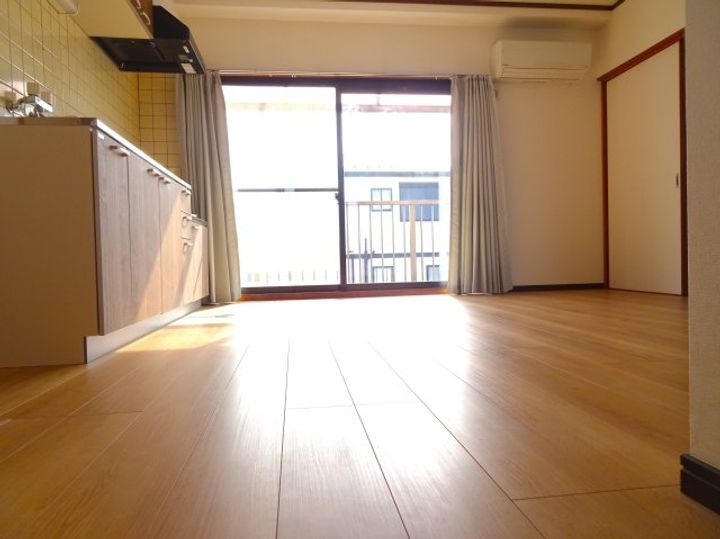 コーポ坂本301の居間