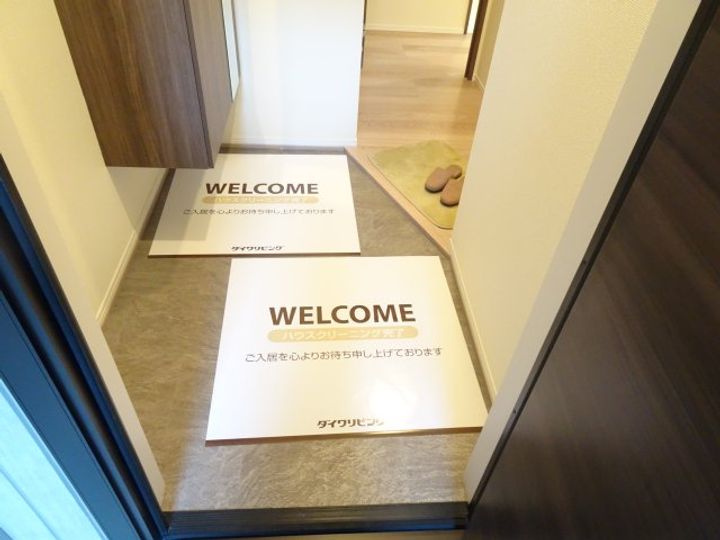 D-room南高橋町WESTの玄関