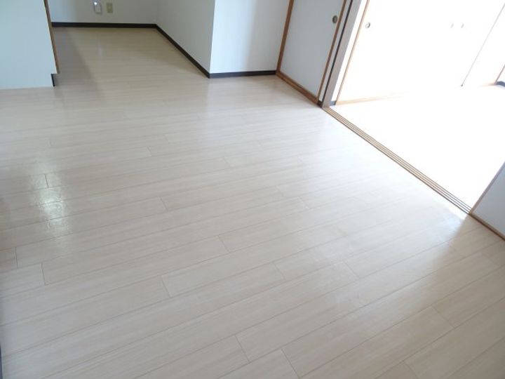 アンシュレール大井の居間